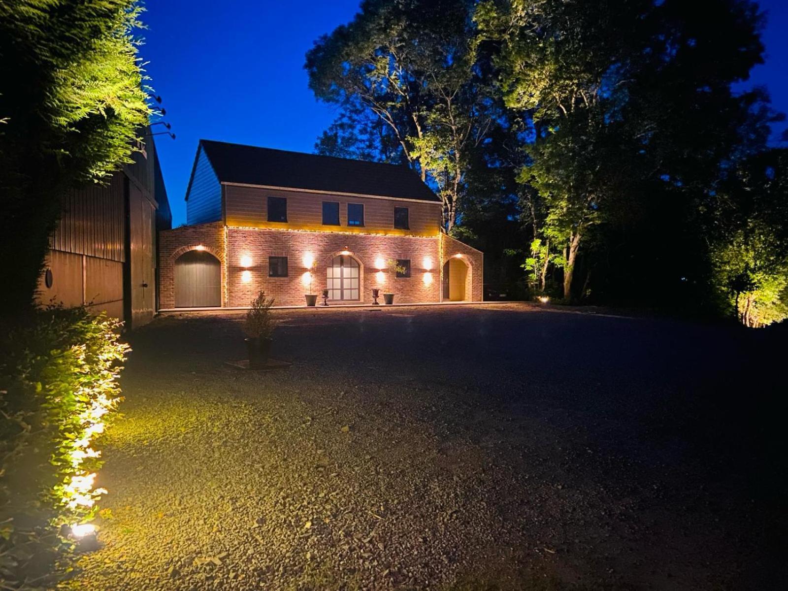 Horse Lodge De Belian Hannut Esterno foto